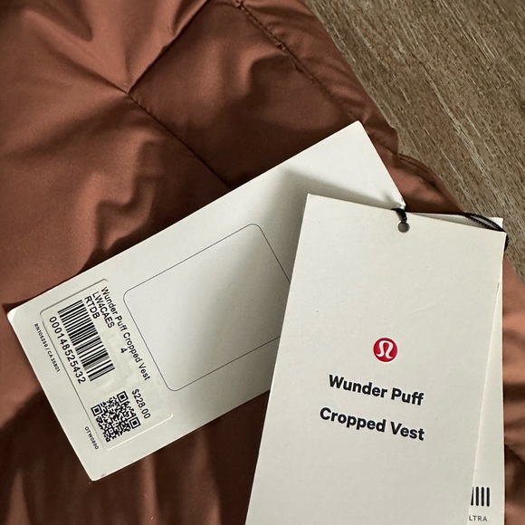 NWT Lululemon size 4 Wunder puff cropped vest - Picture 7 of 7
